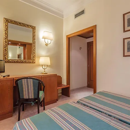 Raeli Luce 4* Rome