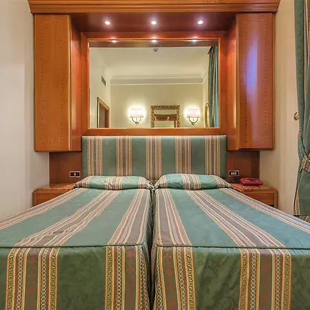 Otel Raeli Luce 4*