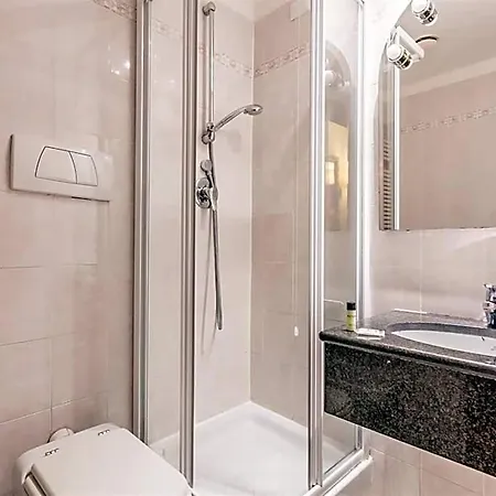 Hotel Raeli Luce 4*