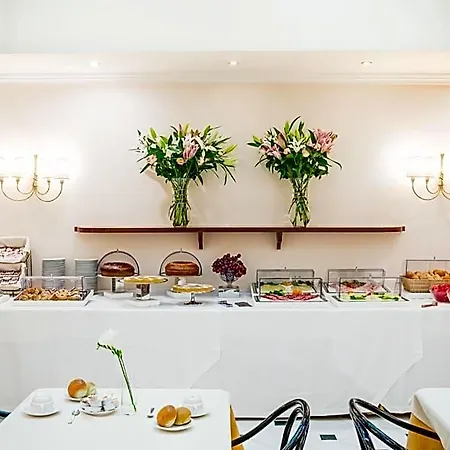 Hotel Raeli Luce