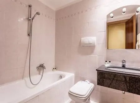 Hotel Raeli Luce 4*