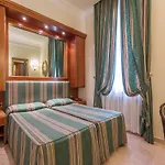 호텔 Raeli Luce 4*