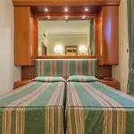 호텔 Raeli Luce 4*