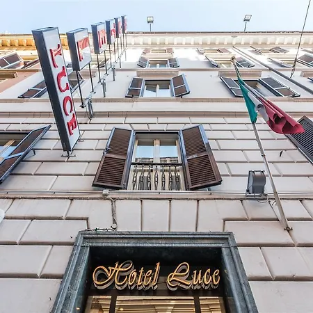 Raeli Luce 4* روما