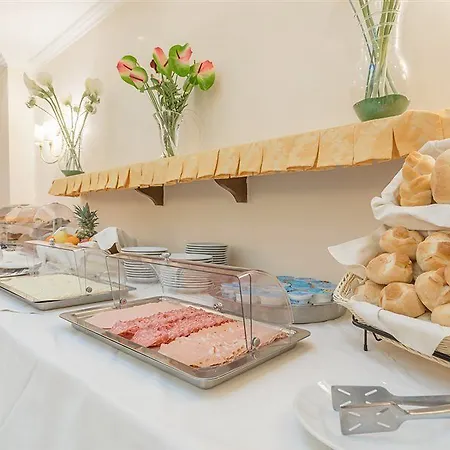 فندق Raeli Luce 4*